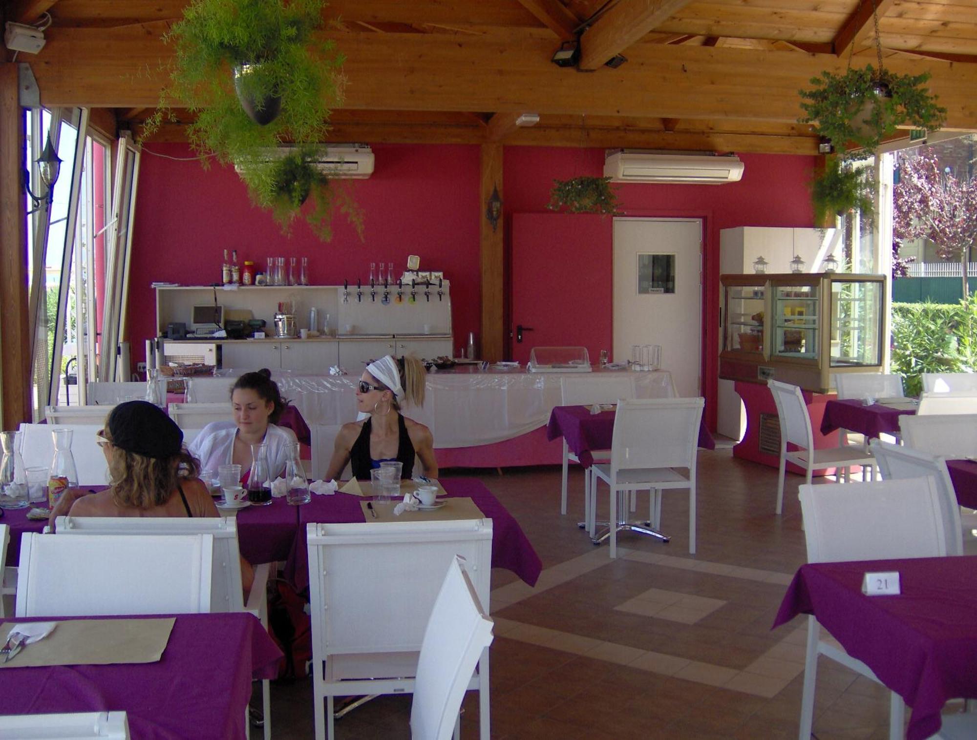 Hotel Nord Est Gabicce Mare Exterior photo
